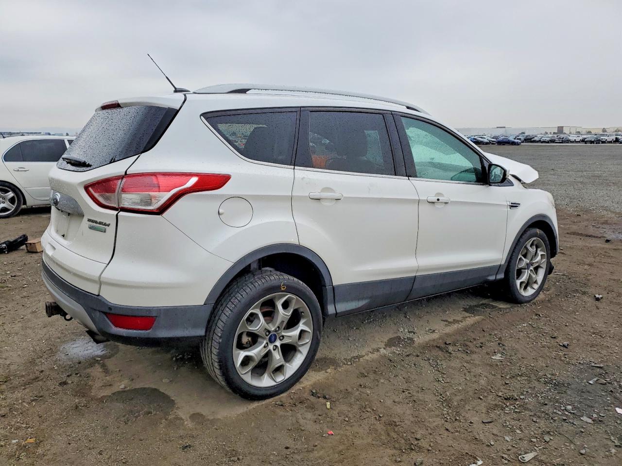 2015 FORD ESCAPE TITANIUM photo 3