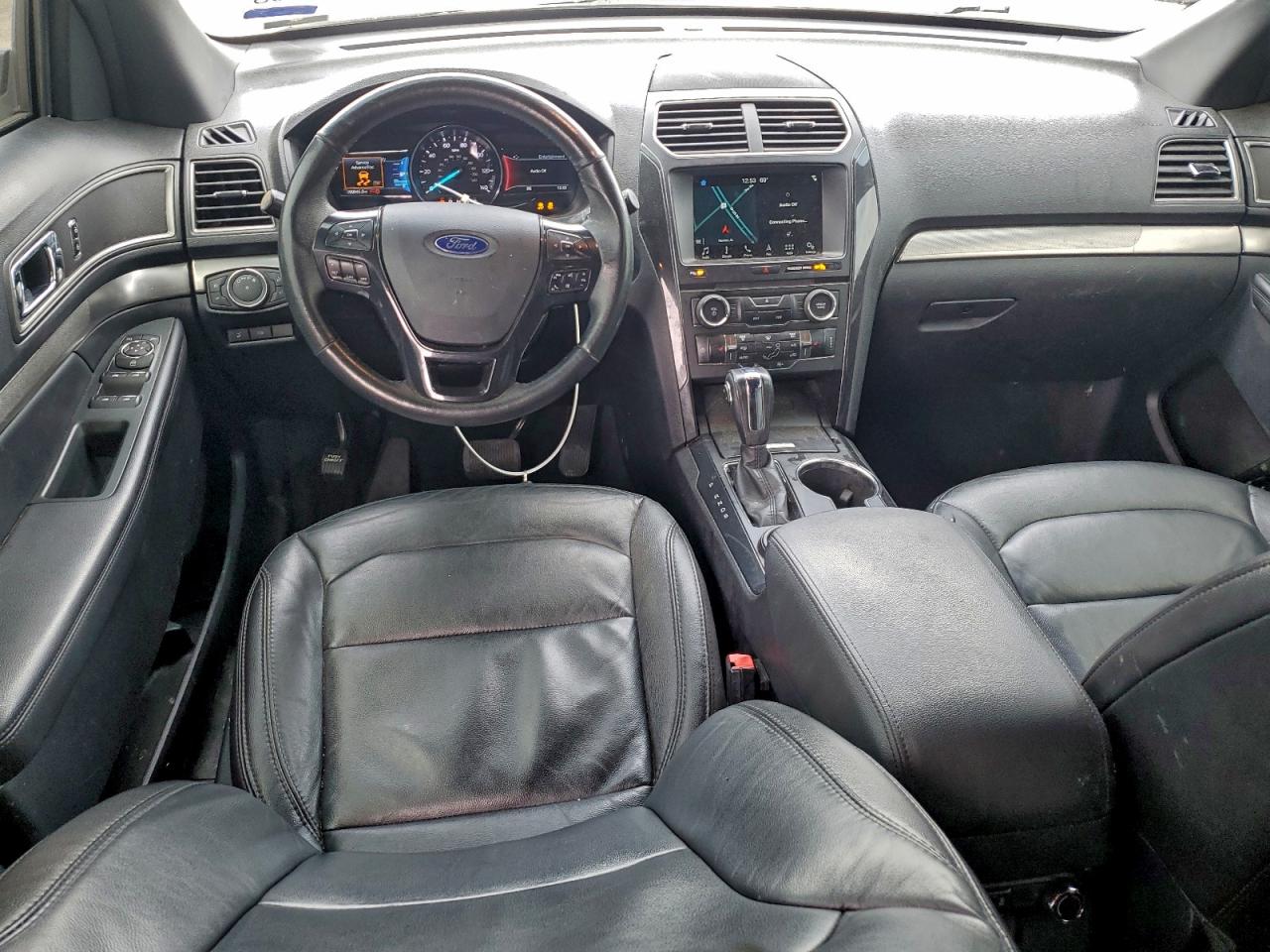 2018 FORD EXPLORER XLT photo 8
