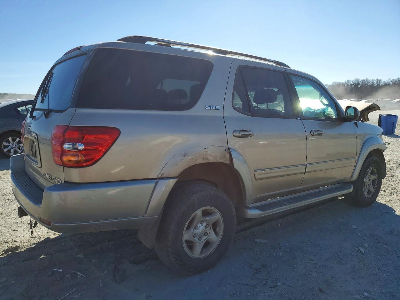 2002 TOYOTA SEQUOIA SR5 photo 3