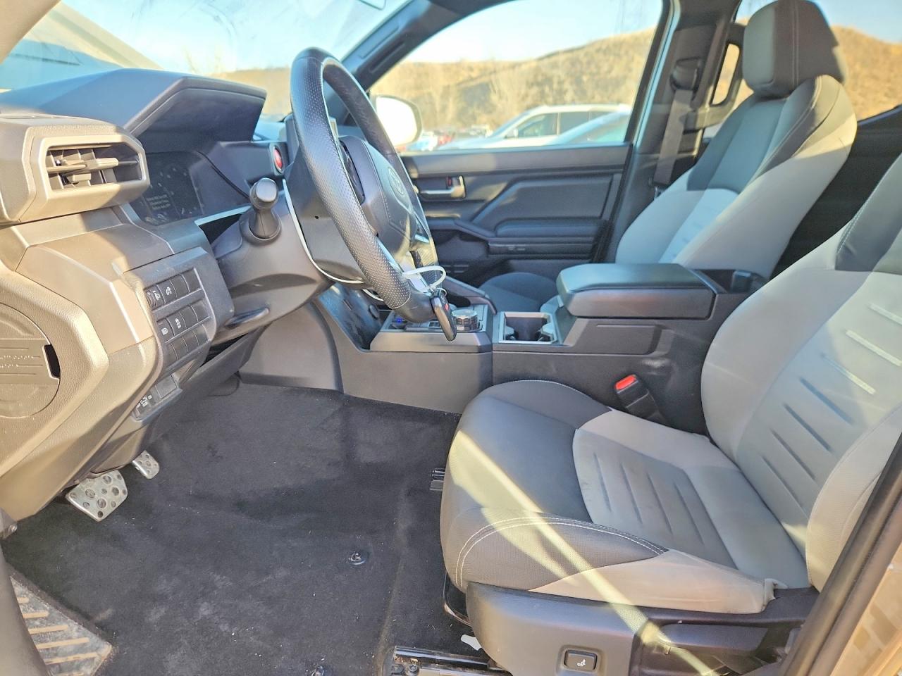 2024 TOYOTA TACOMA DOUBLE CAB photo 7
