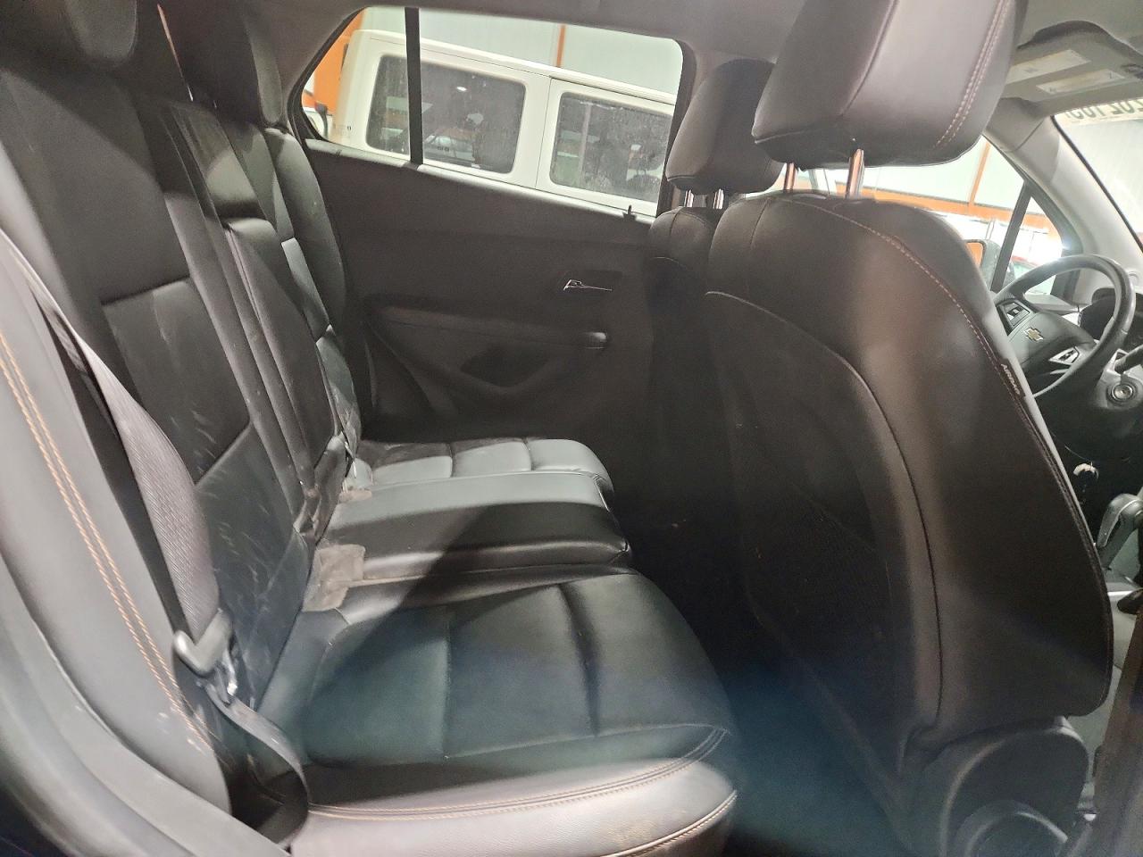2021 CHEVROLET TRAX 1LT photo 11