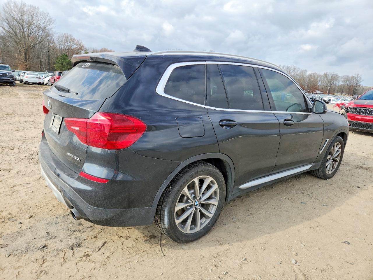 2019 BMW X3 SDRIVE30I photo 3