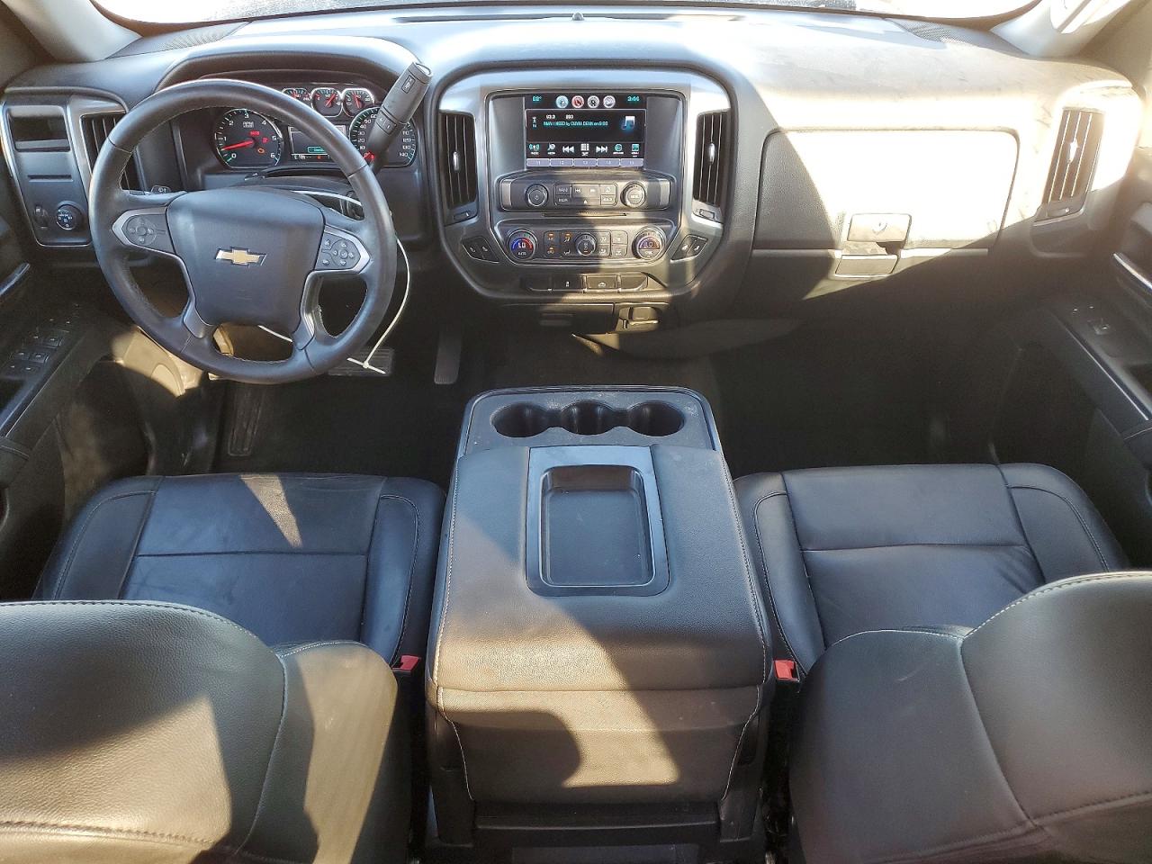 2017 CHEVROLET SILVERADO C1500 LT photo 8
