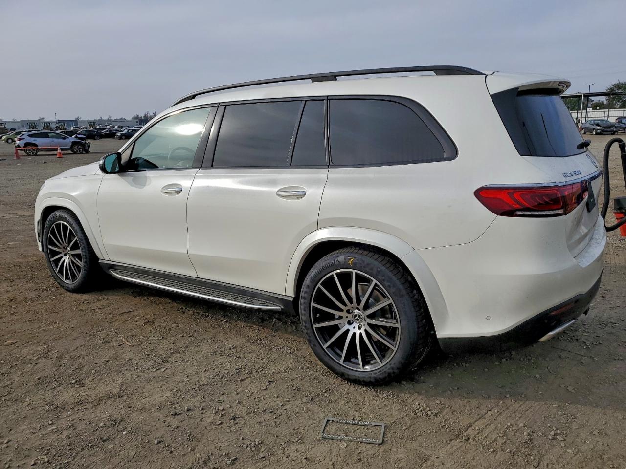 2021 MERCEDES-BENZ GLS 580 4MATIC photo 2