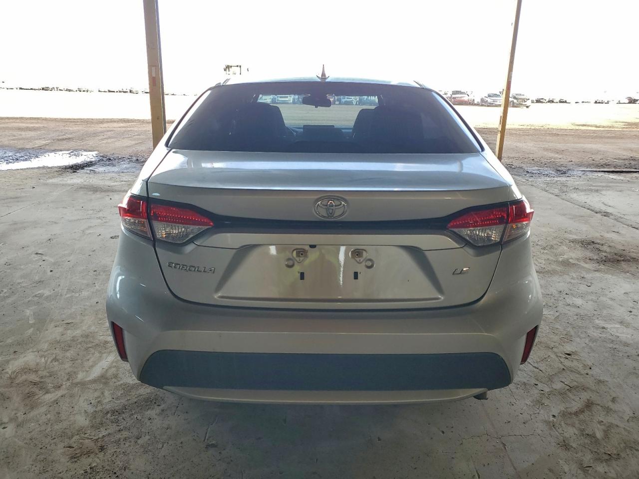 2020 TOYOTA COROLLA LE photo 6