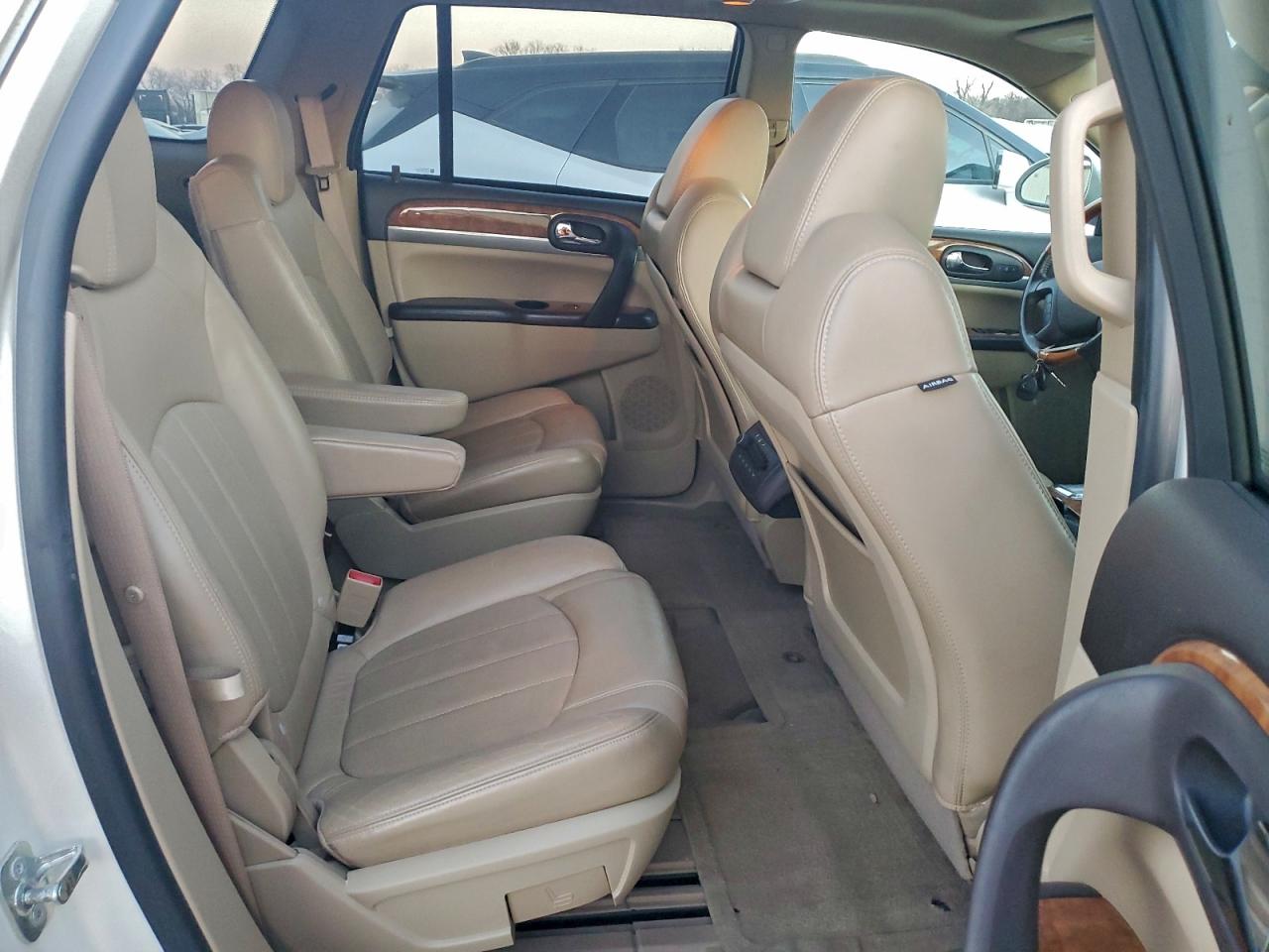 2010 BUICK ENCLAVE CXL photo 11