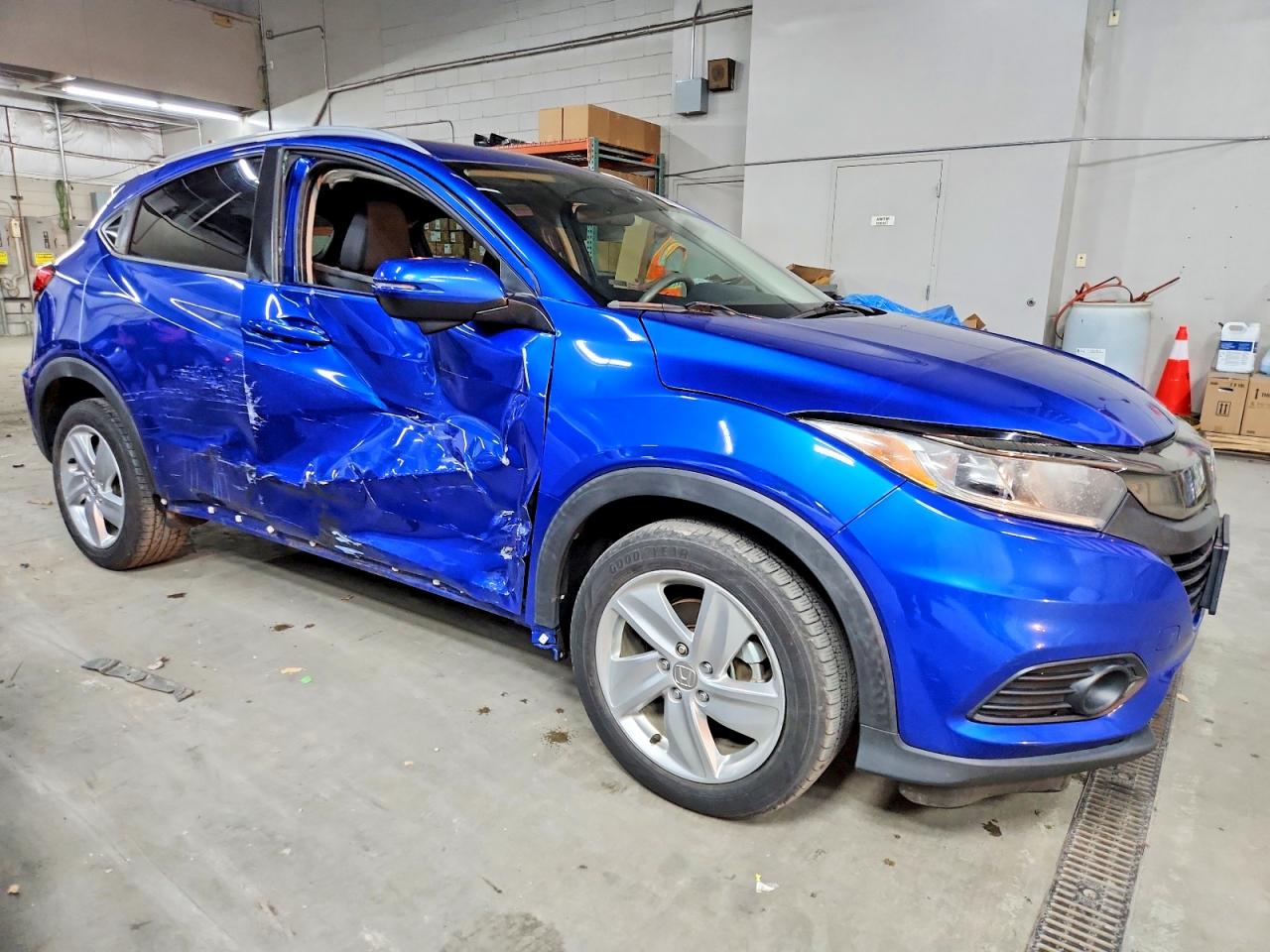 2019 HONDA HR-V EX photo 4