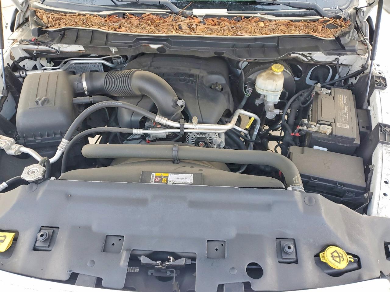2014 RAM 1500 ST photo 11
