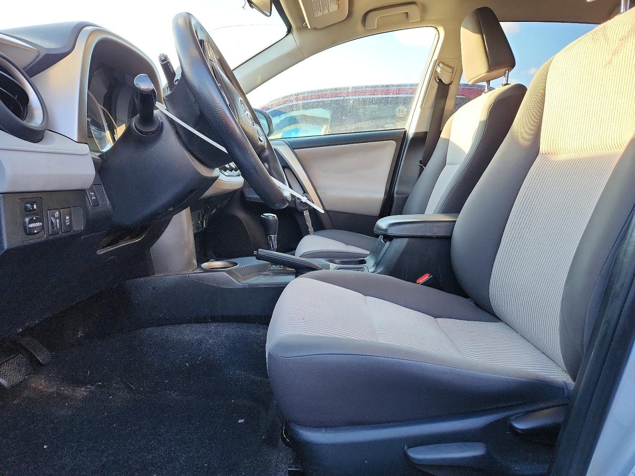 2014 TOYOTA RAV4 LE photo 13