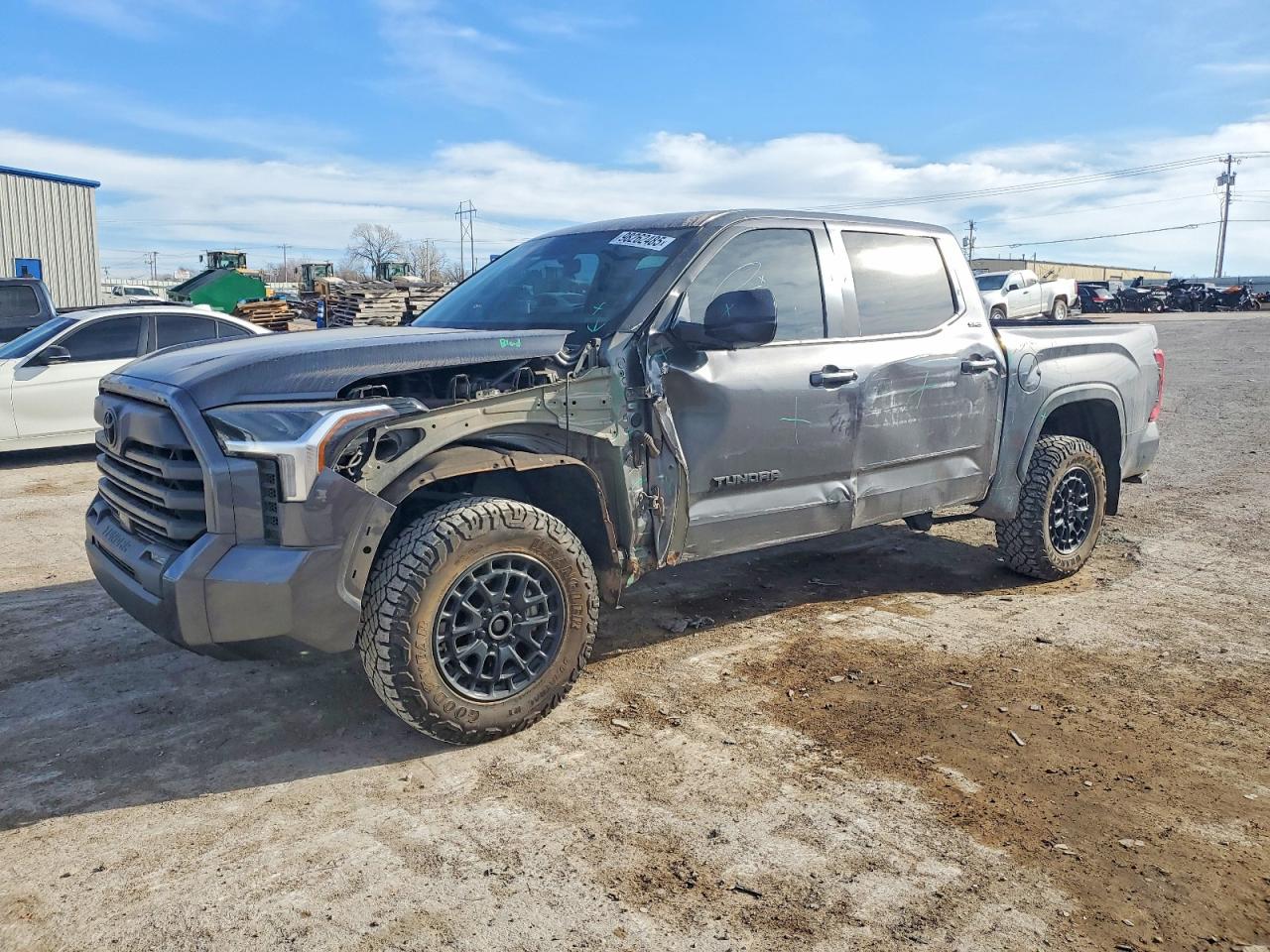 2024 TOYOTA TUNDRA