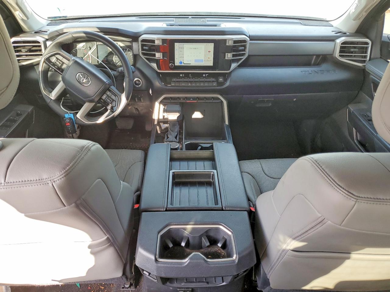 2024 TOYOTA TUNDRA CREWMAX SR photo 15