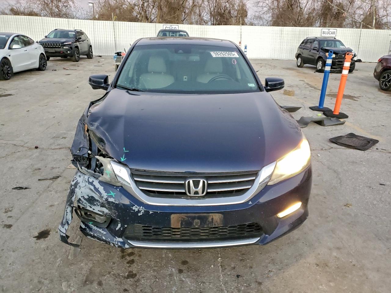 2013 HONDA ACCORD EXL photo 5