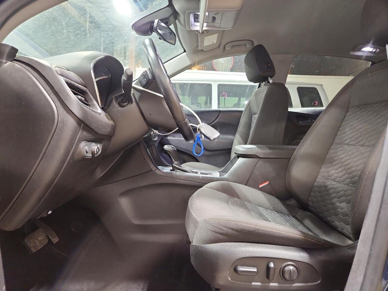 2020 CHEVROLET EQUINOX LT photo 13
