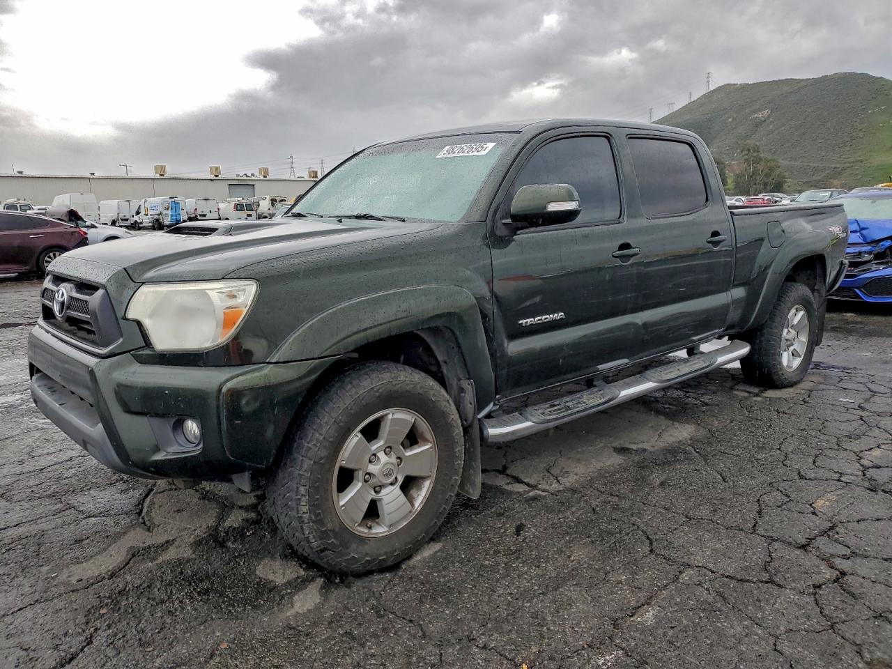 2013 TOYOTA TACOMA