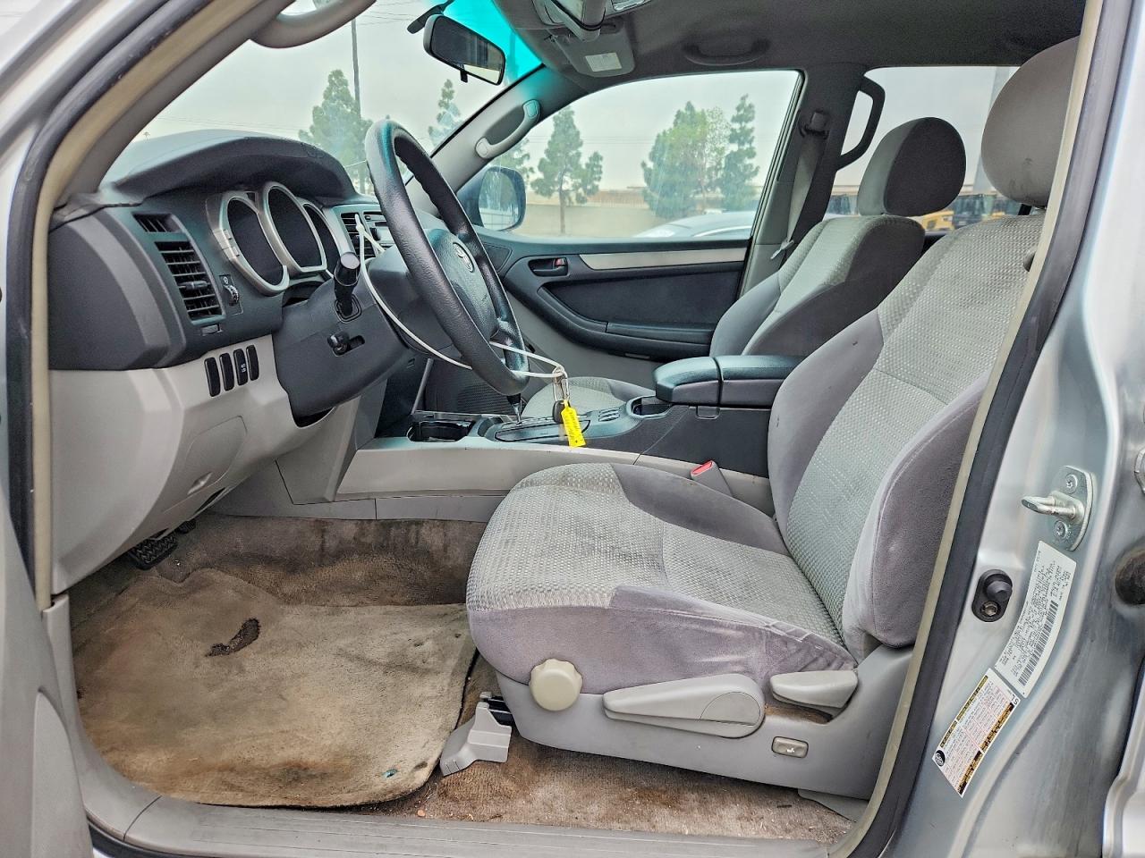 2005 TOYOTA 4RUNNER SR5 photo 7