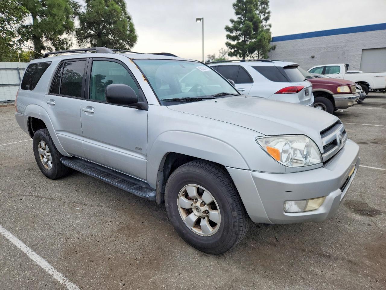 2005 TOYOTA 4RUNNER SR5 photo 4