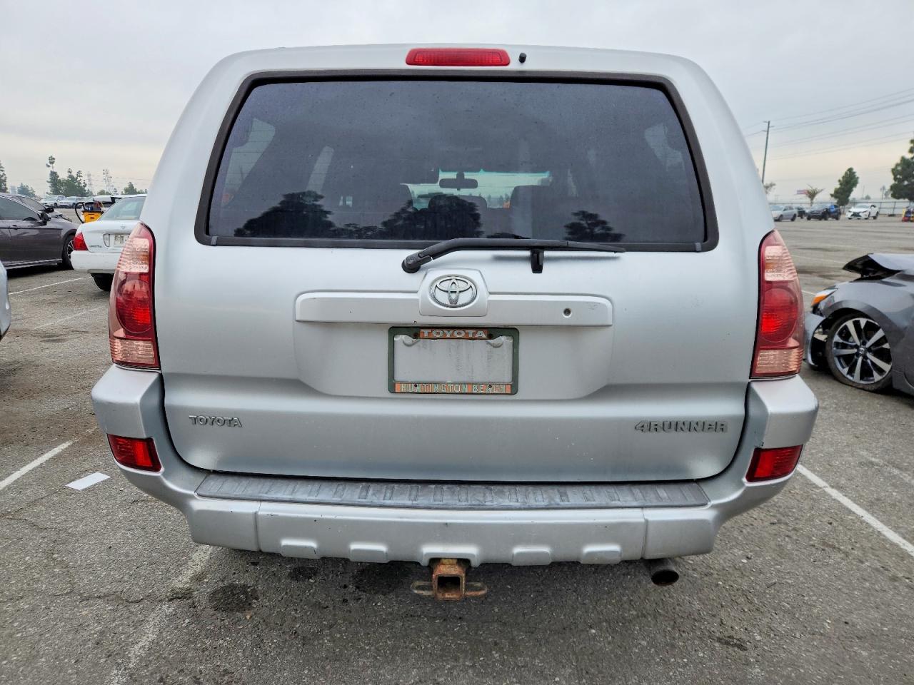 2005 TOYOTA 4RUNNER SR5 photo 6