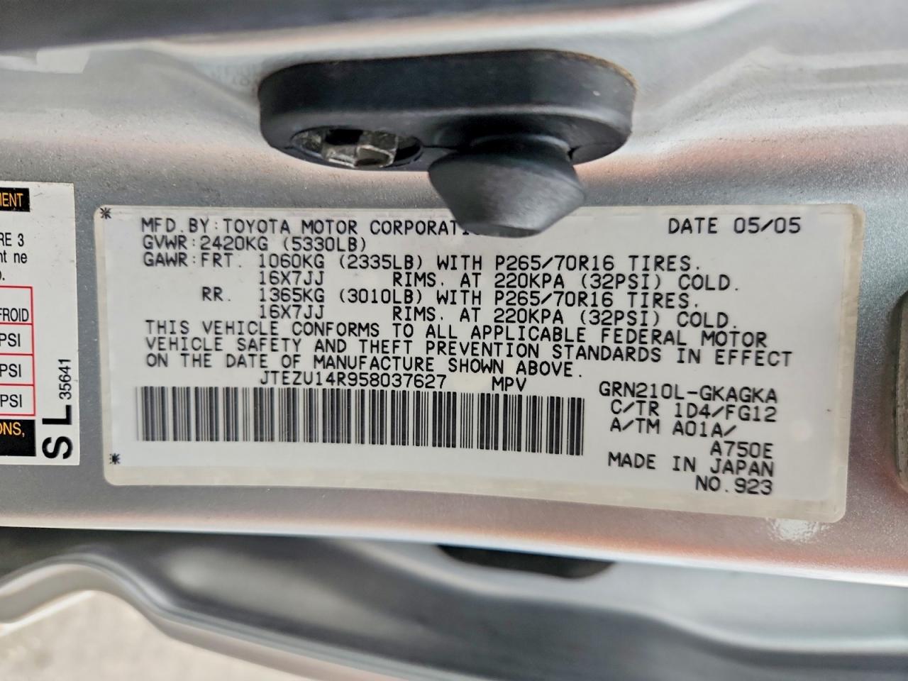 2005 TOYOTA 4RUNNER SR5 photo 12