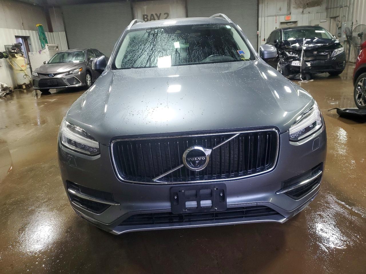2017 VOLVO XC90 T6 photo 5