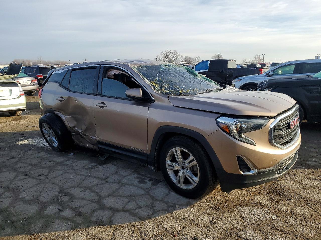 2019 GMC TERRAIN SLE photo 4
