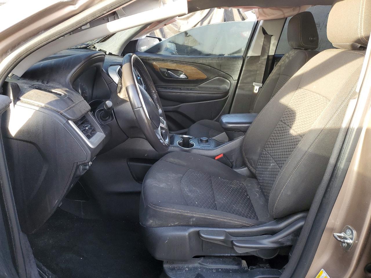 2019 GMC TERRAIN SLE photo 7
