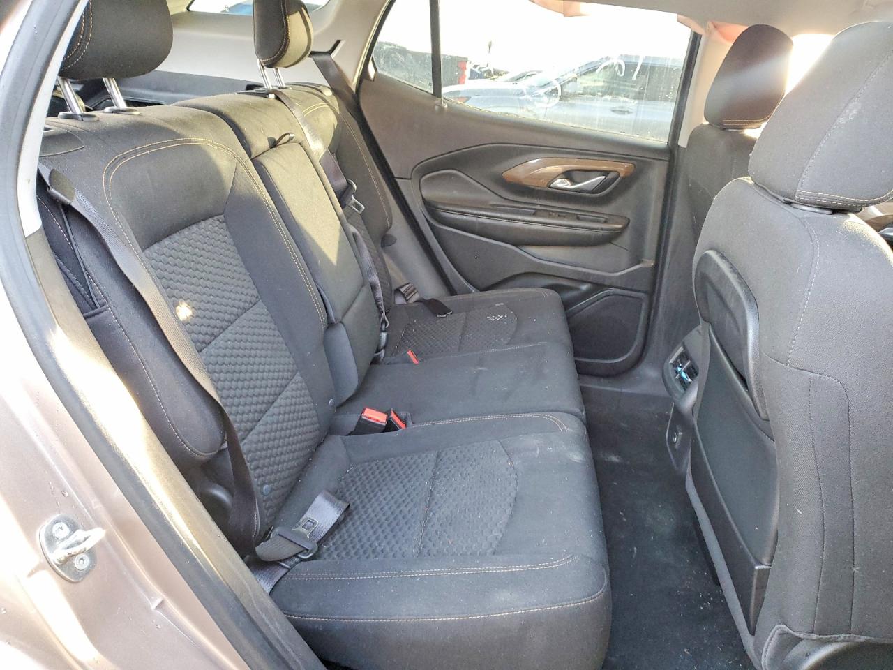 2019 GMC TERRAIN SLE photo 10
