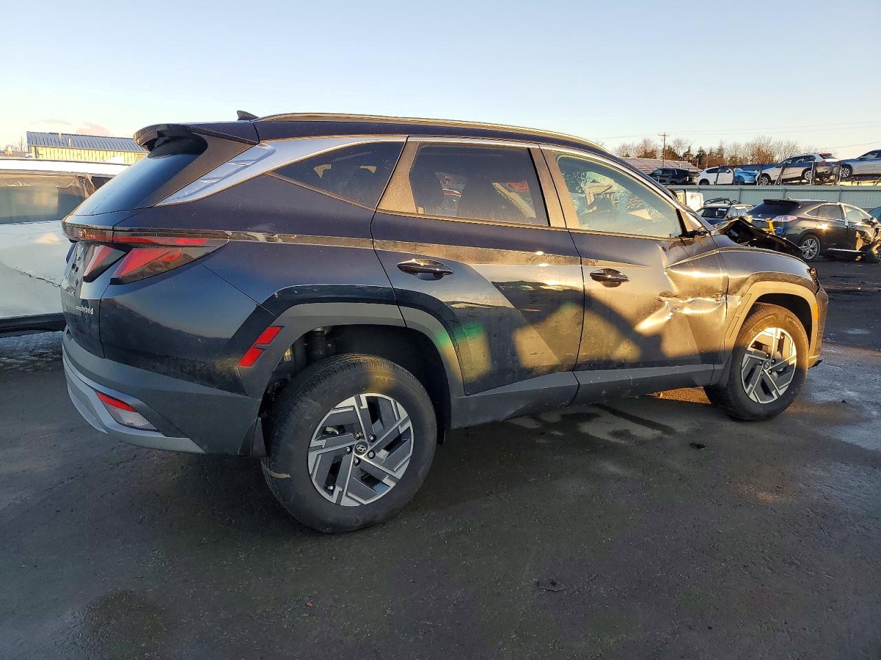 2025 HYUNDAI TUCSON BLUE photo 3