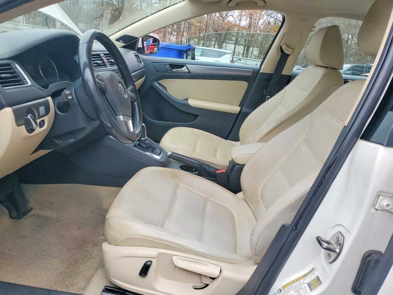 2013 VOLKSWAGEN JETTA TDI photo 7