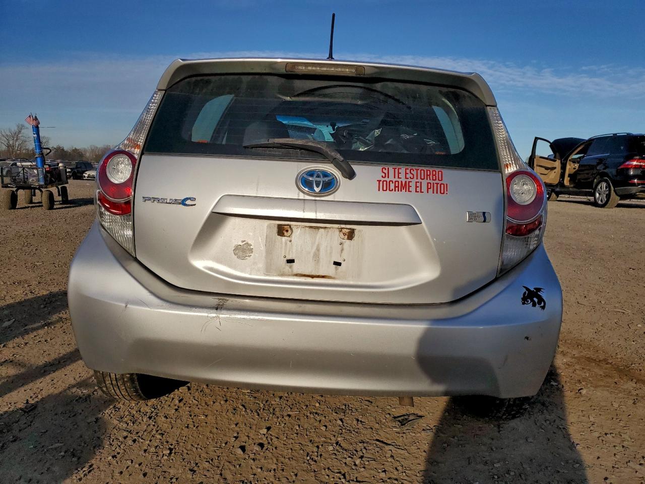 2013 TOYOTA PRIUS C photo 6