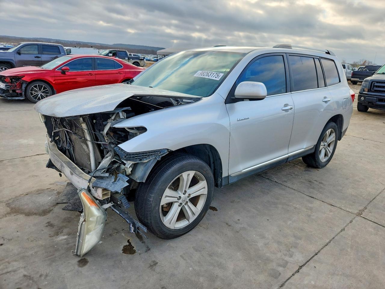 2013 TOYOTA HIGHLANDER