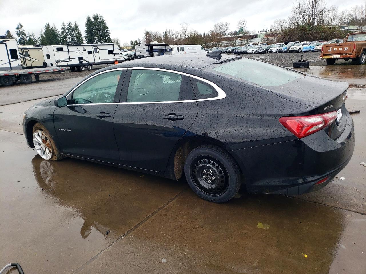 2021 CHEVROLET MALIBU LT photo 3