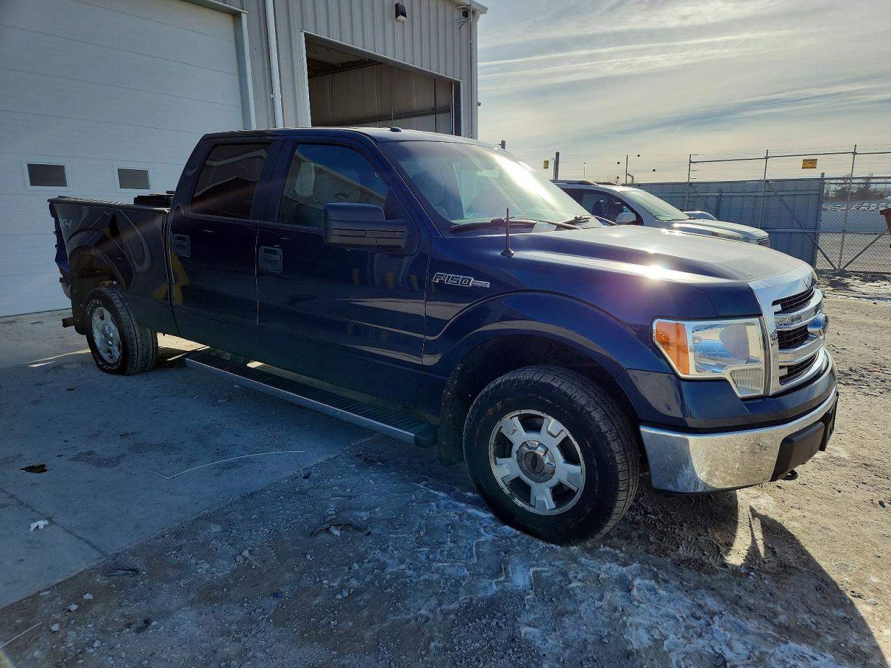 2013 FORD F150 SUPERCREW photo 4