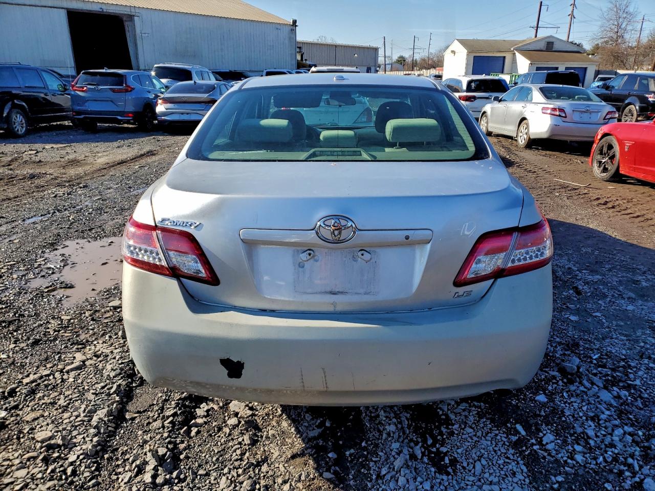 2011 TOYOTA CAMRY BASE photo 6