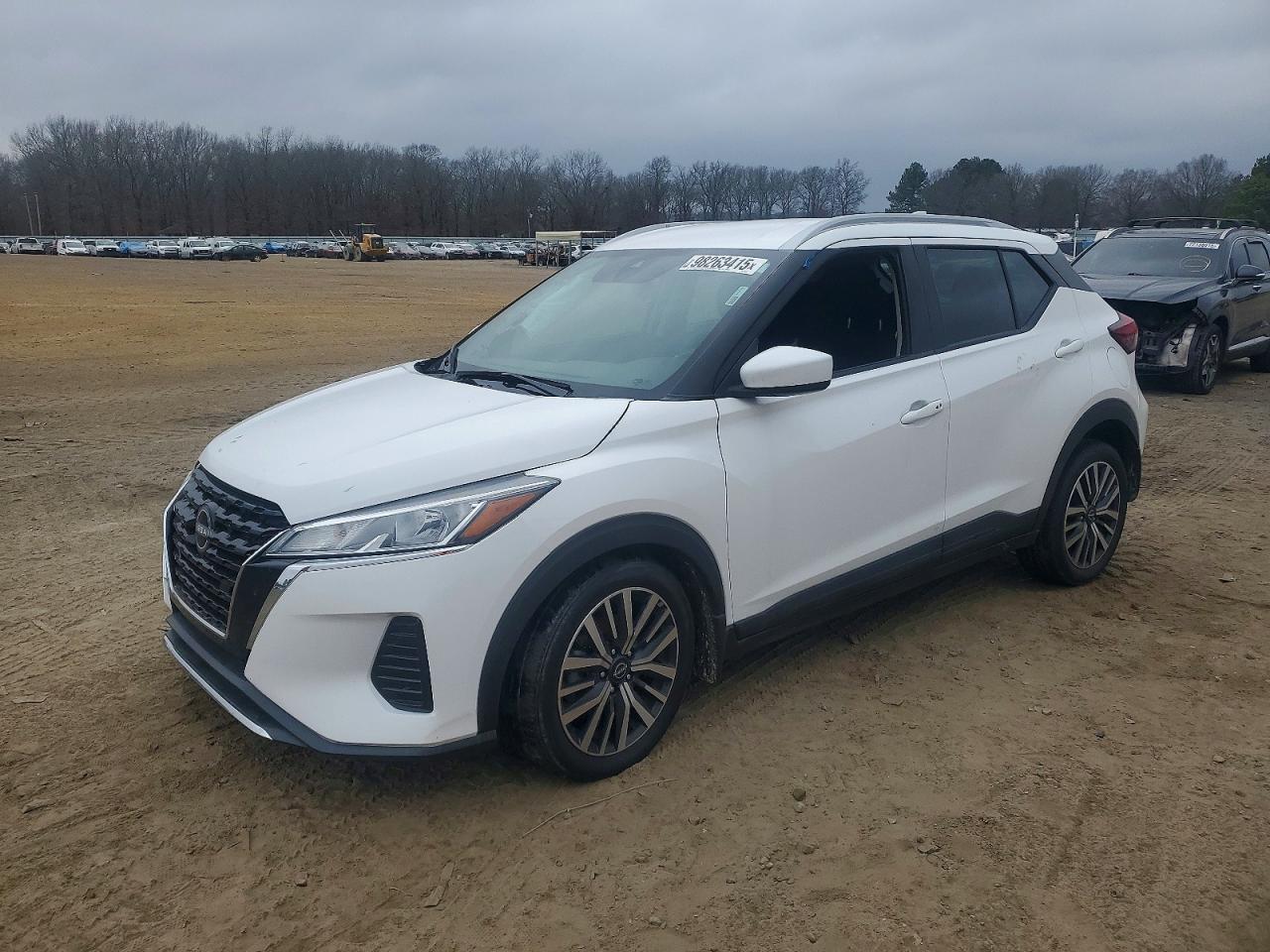 2023 NISSAN KICKS