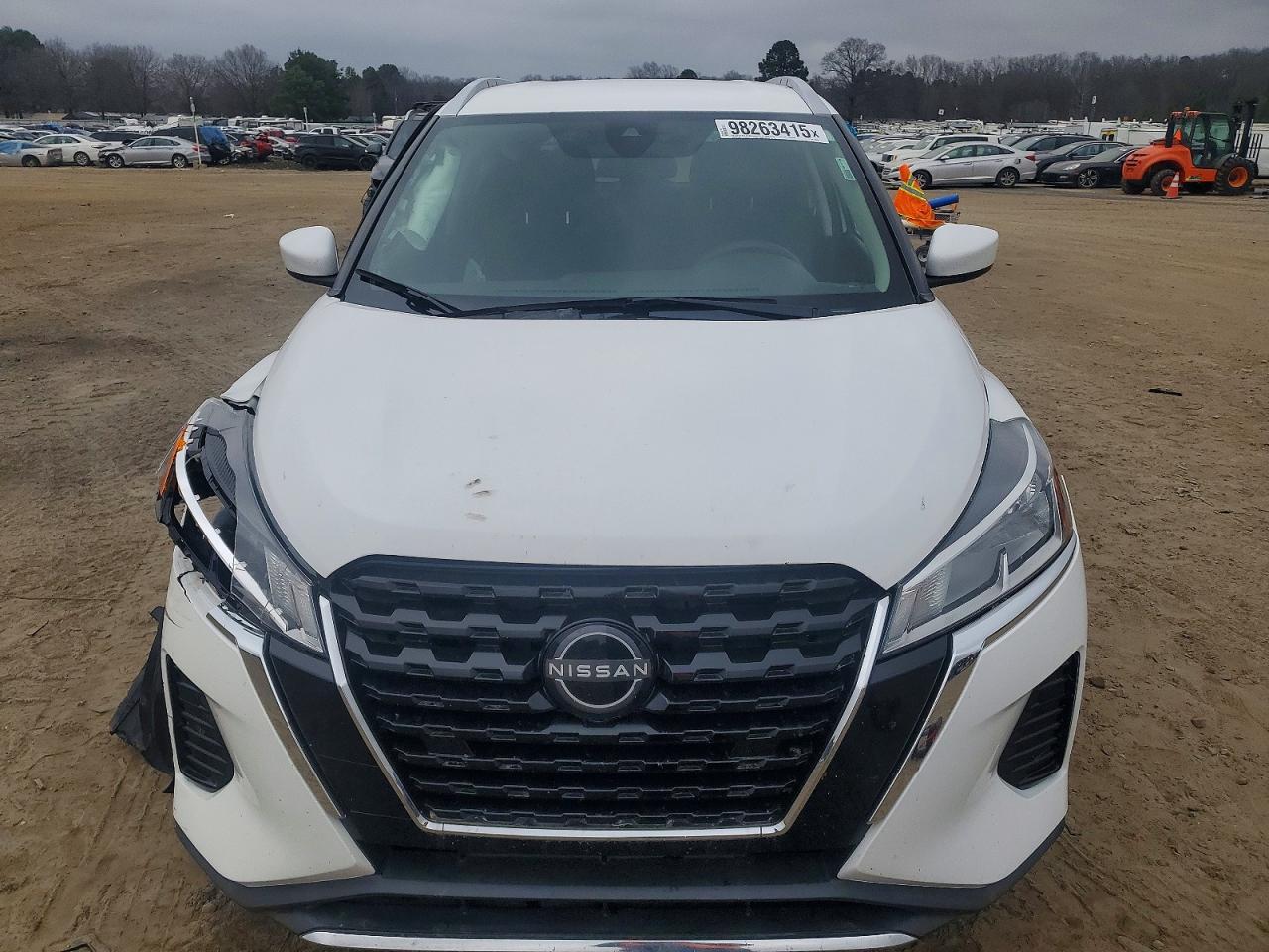 2023 NISSAN KICKS SV photo 5