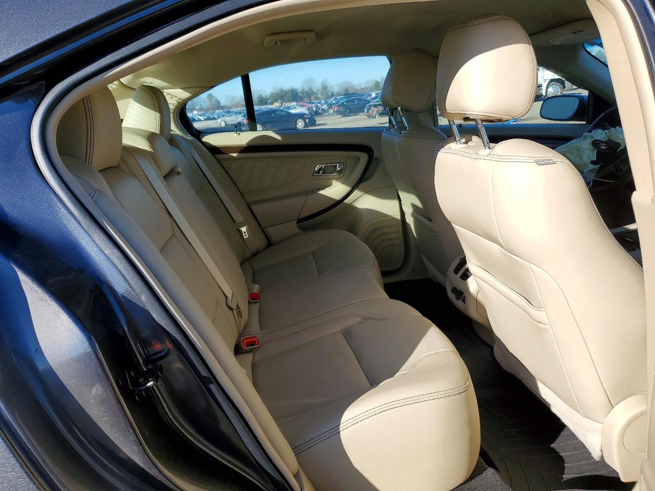 2018 FORD TAURUS LIMITED photo 10