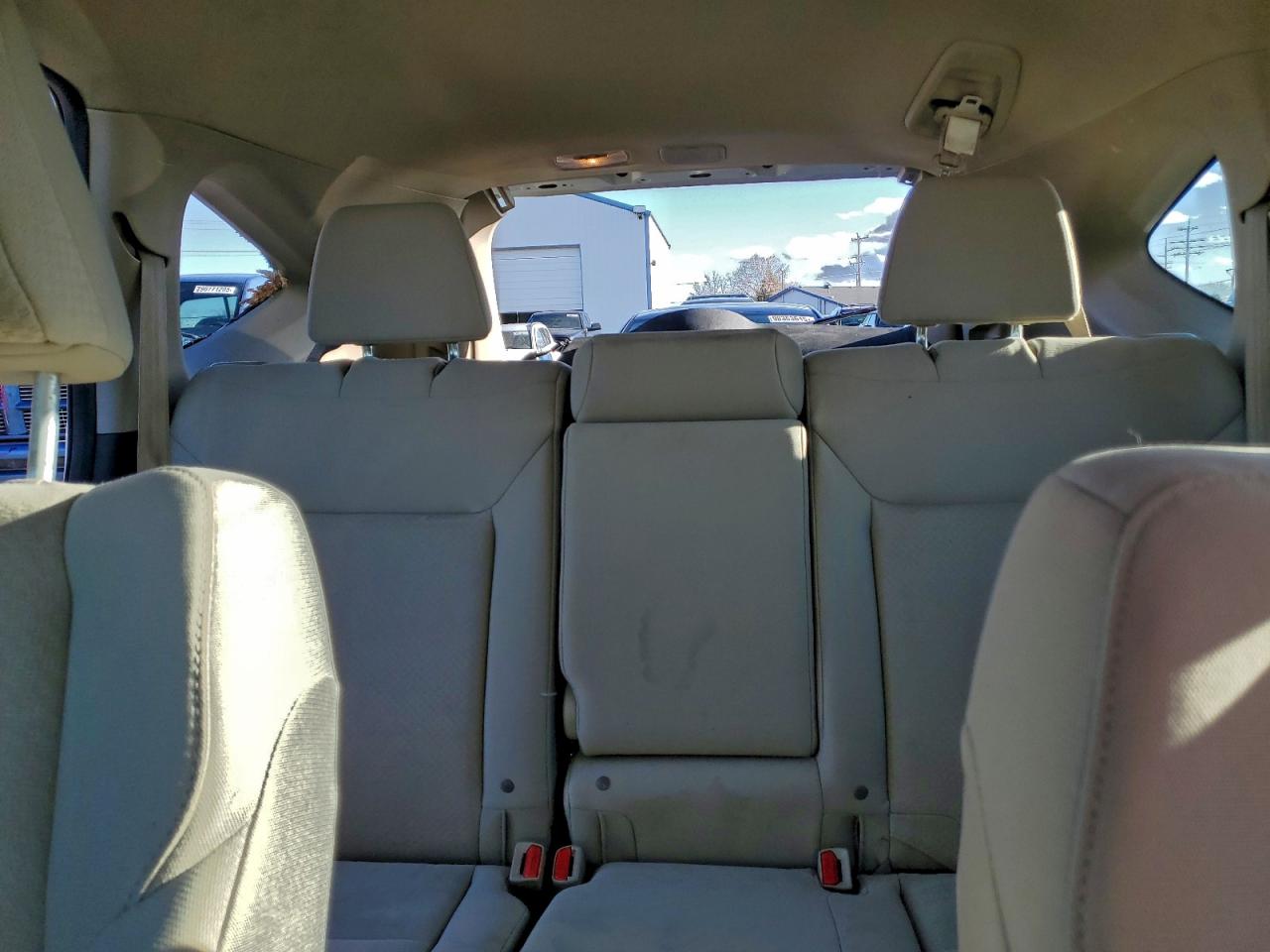 2015 HONDA CR-V LX photo 10