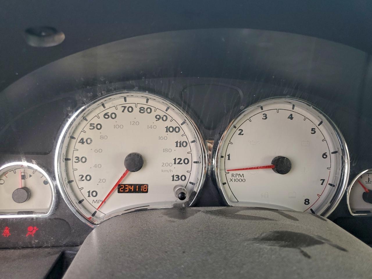 2004 SATURN VUE photo 9