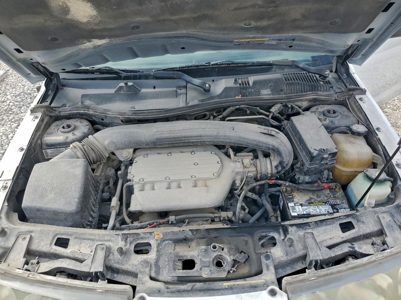 2004 SATURN VUE photo 12