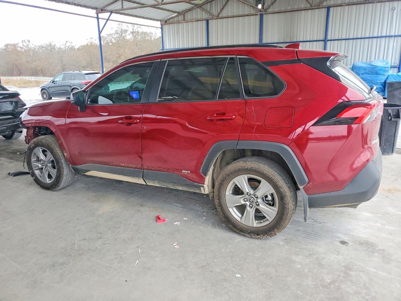 2024 TOYOTA RAV4 LE photo 4