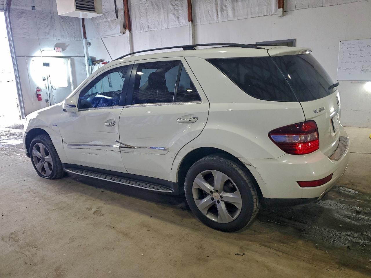 2011 MERCEDES-BENZ ML 350 BLUETEC photo 2
