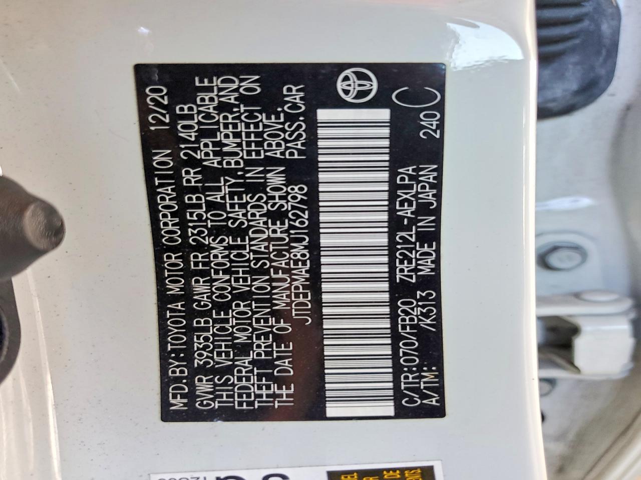 2021 TOYOTA COROLLA LE photo 12
