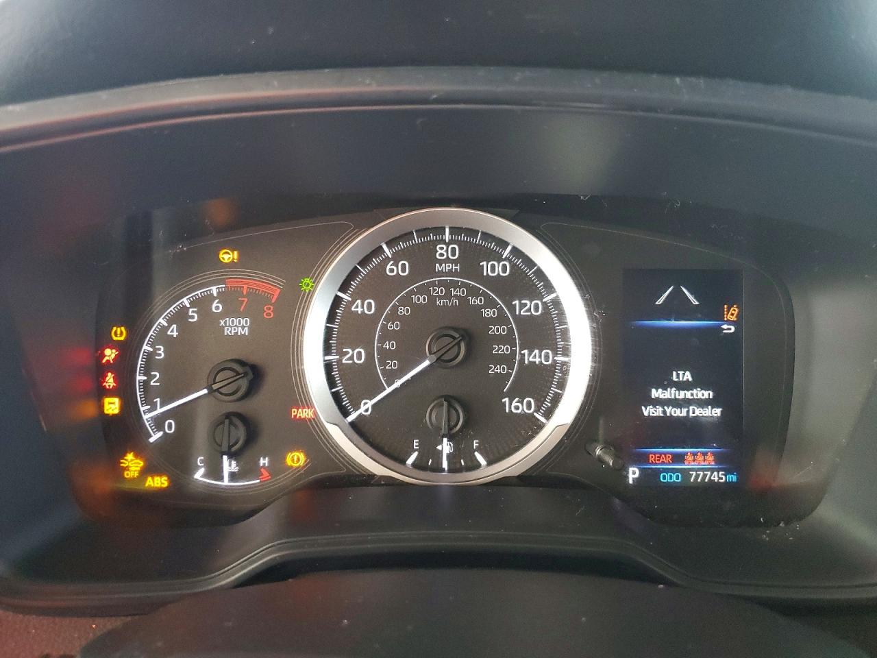 2021 TOYOTA COROLLA LE photo 9
