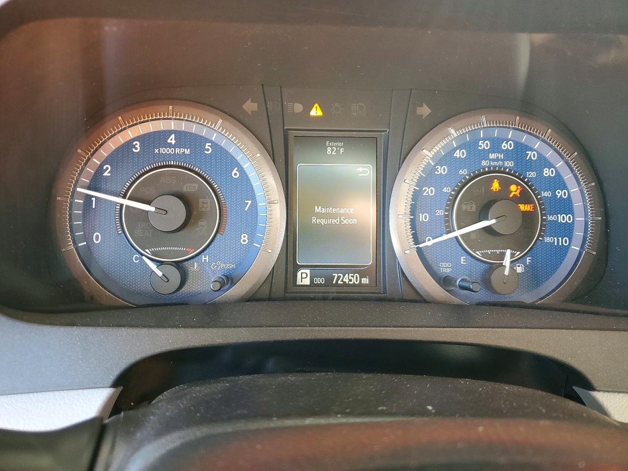 2017 TOYOTA SIENNA XLE photo 9