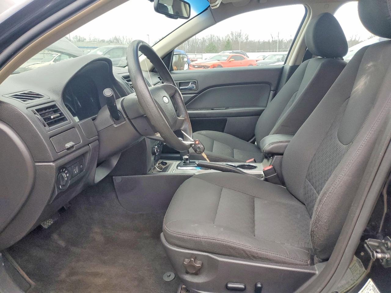 2011 FORD FUSION SE photo 7