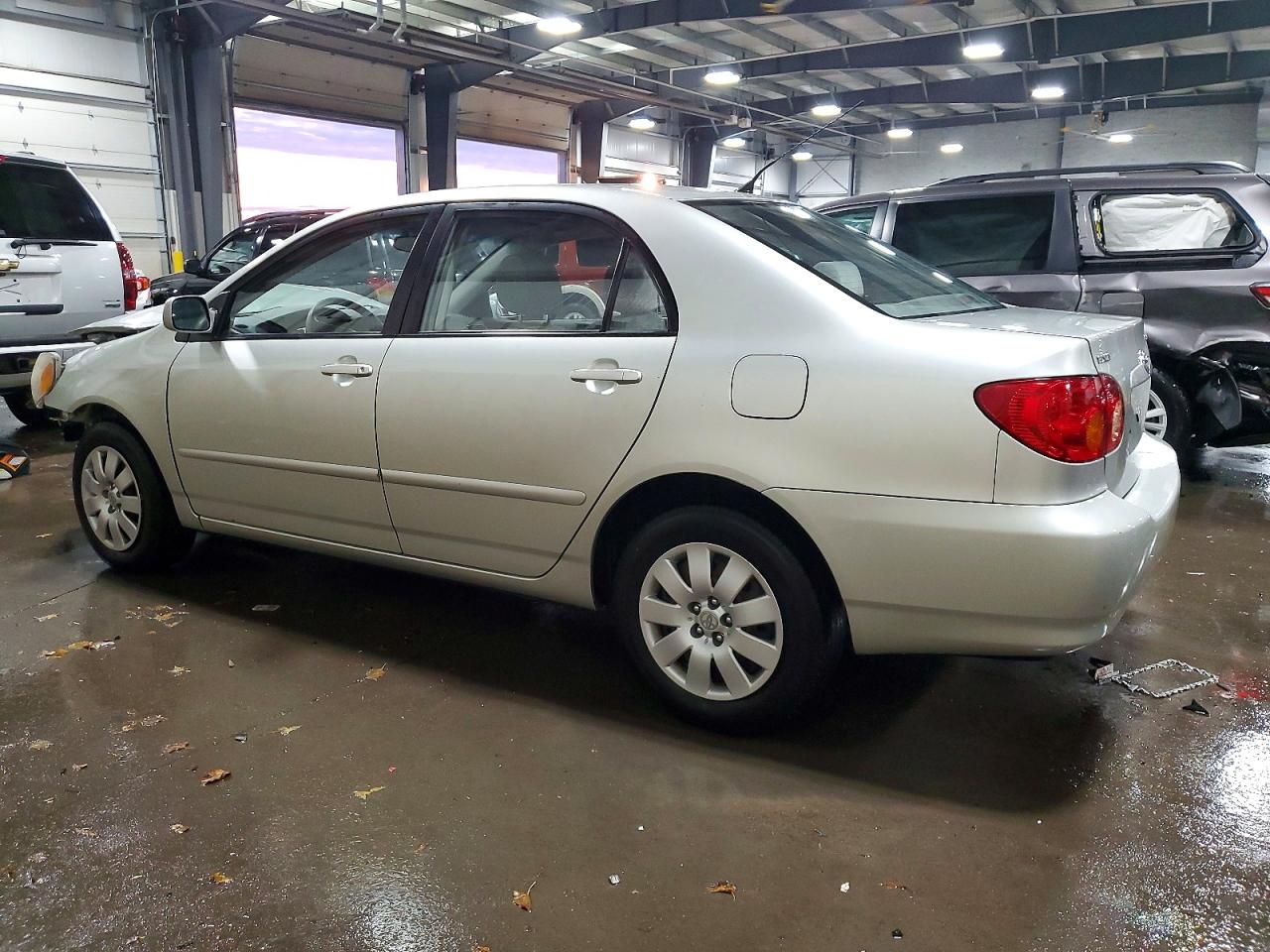 2004 TOYOTA COROLLA CE photo 2