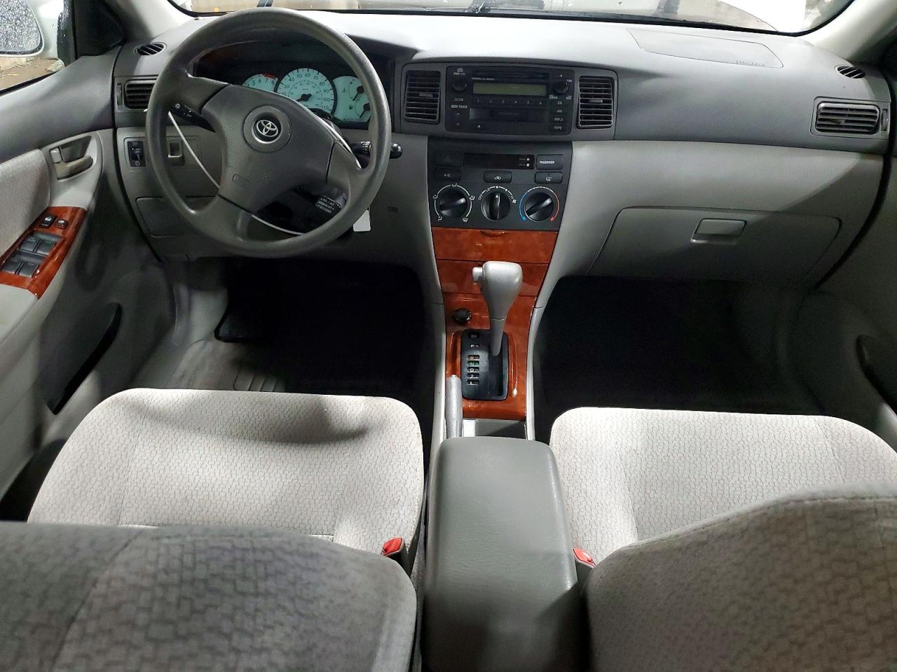 2004 TOYOTA COROLLA CE photo 8