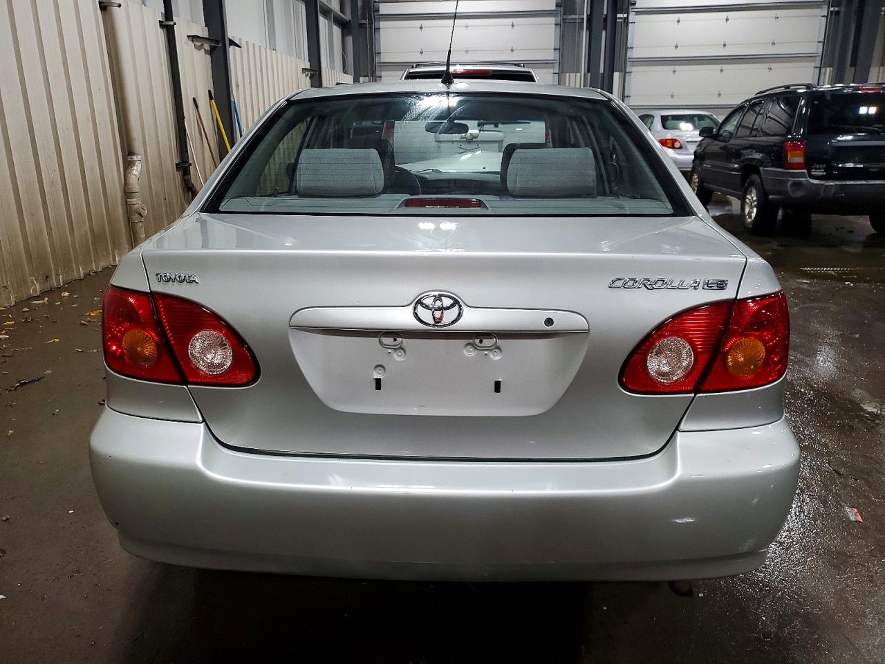 2004 TOYOTA COROLLA CE photo 6