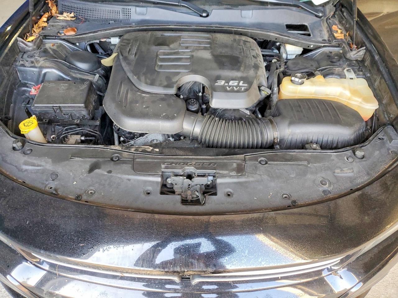 2015 DODGE CHARGER SE photo 11