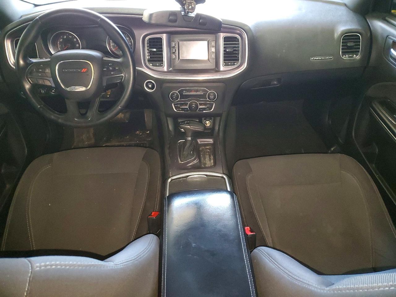 2015 DODGE CHARGER SE photo 8